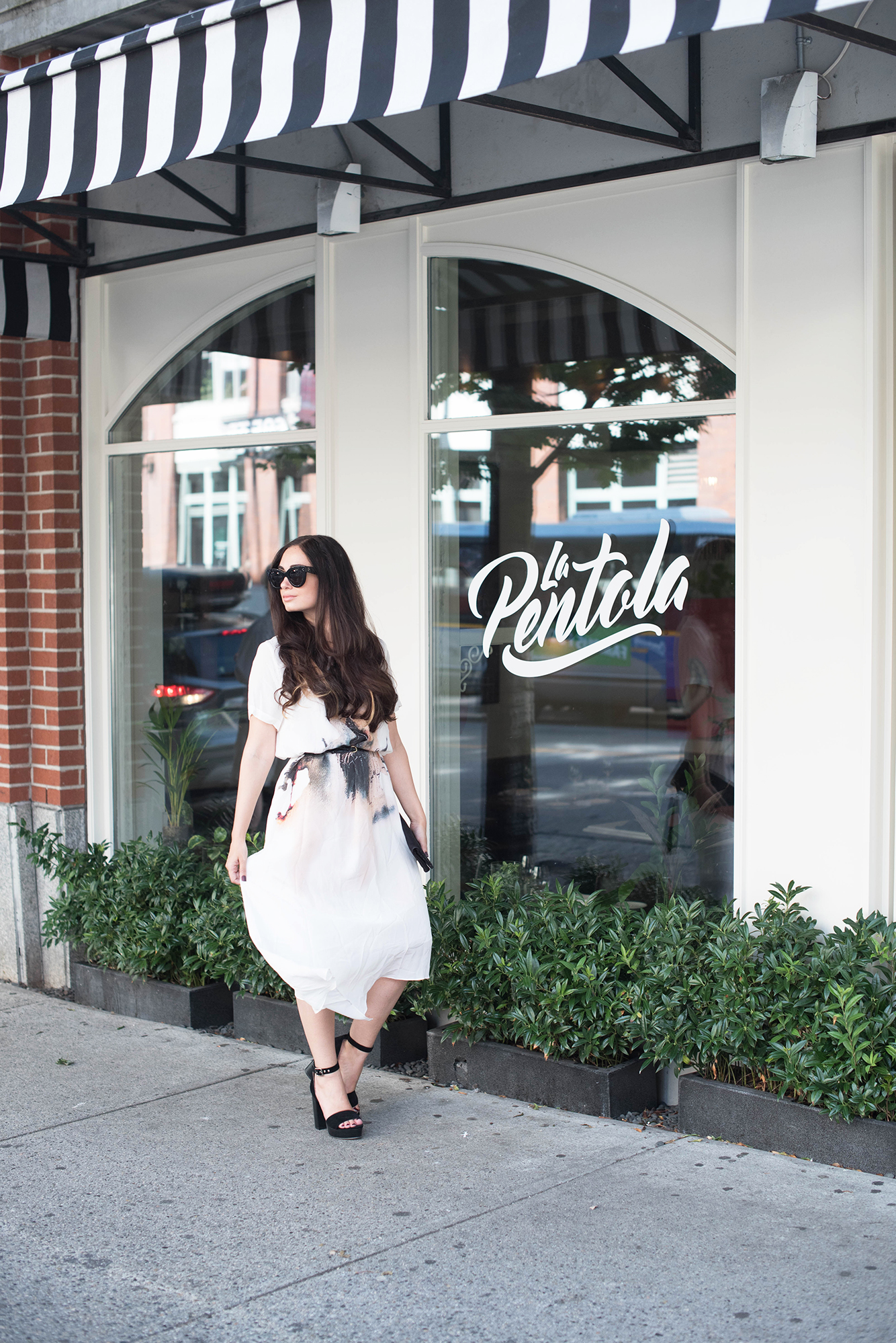 coco-and-vera-top-vancouver-style-blog-top-canadian-style-blog-top-blogger-street-style-dezzal-dress-celine-sunglasses-raye-sandals-sezane-clutch