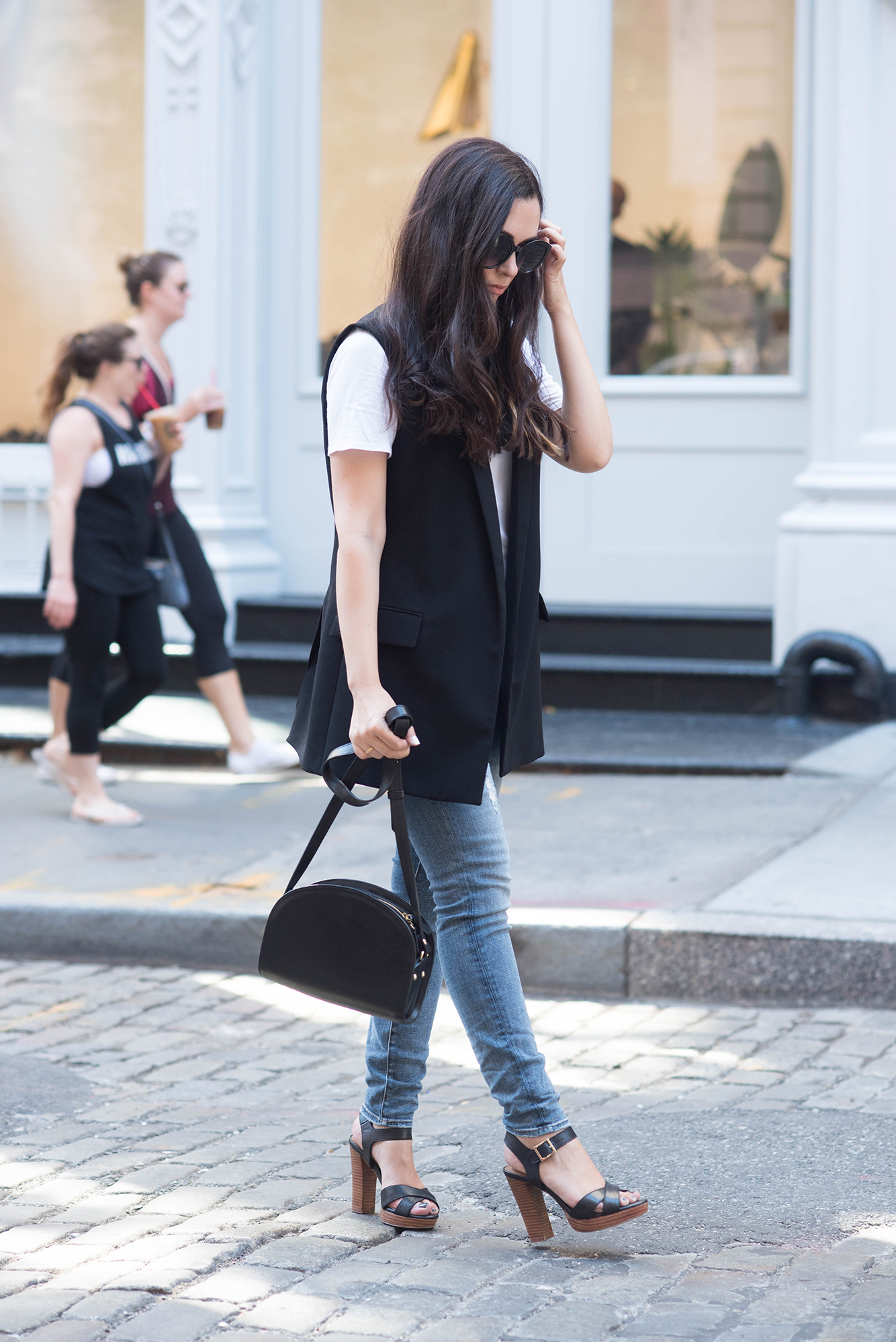 coco-and-vera-top-vancouver-style-blog-top-canadian-style-blog-top-blogger-street-style-zara-vest-aritzia-tee-lovers-and-friends-jeans-apc-bag-le-chateau-sandals-nyc-streetstyle