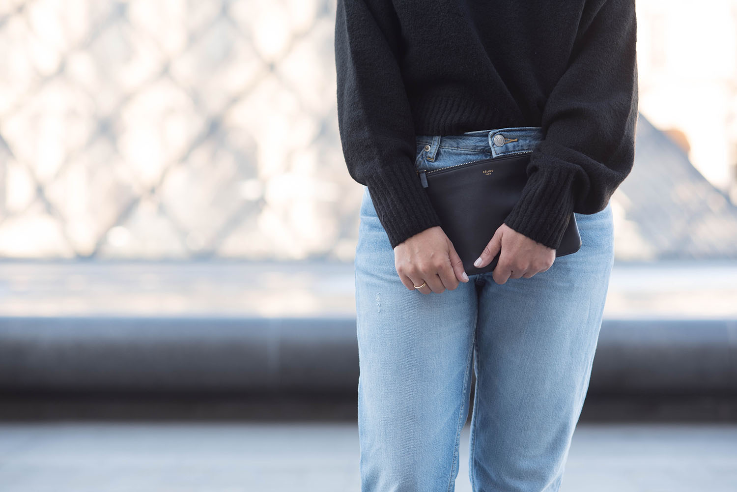 Outfit details on Canadian fashion blogger Cee Fardoe of Coco & Vera, kindling a Celine clutch, Zara boyfriend jeans and a sweater from & Other Stories