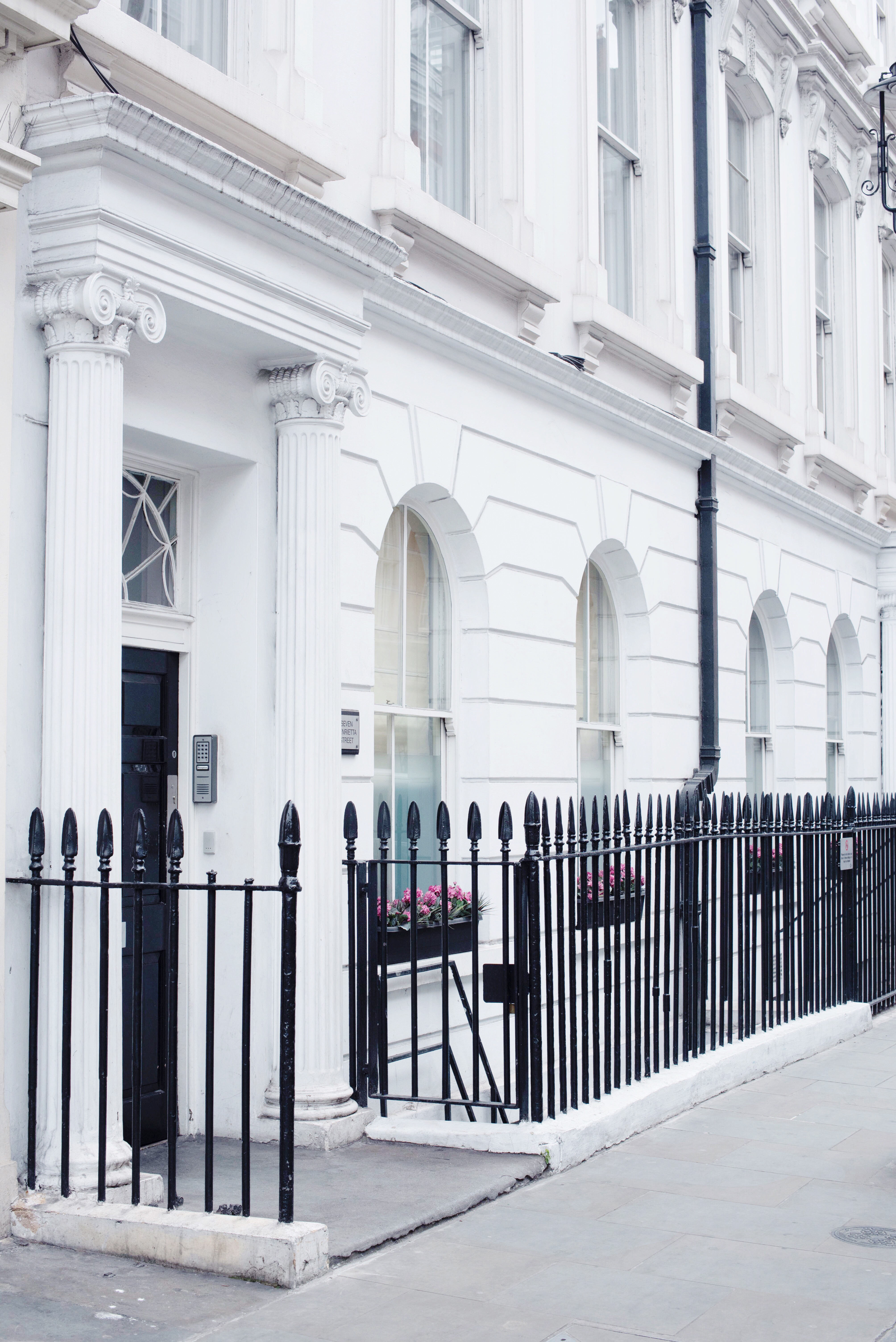 White row houses near Covent Garden in London, as captured by top Winnipeg travel blogger Cee Fardoe of Coco & Vera