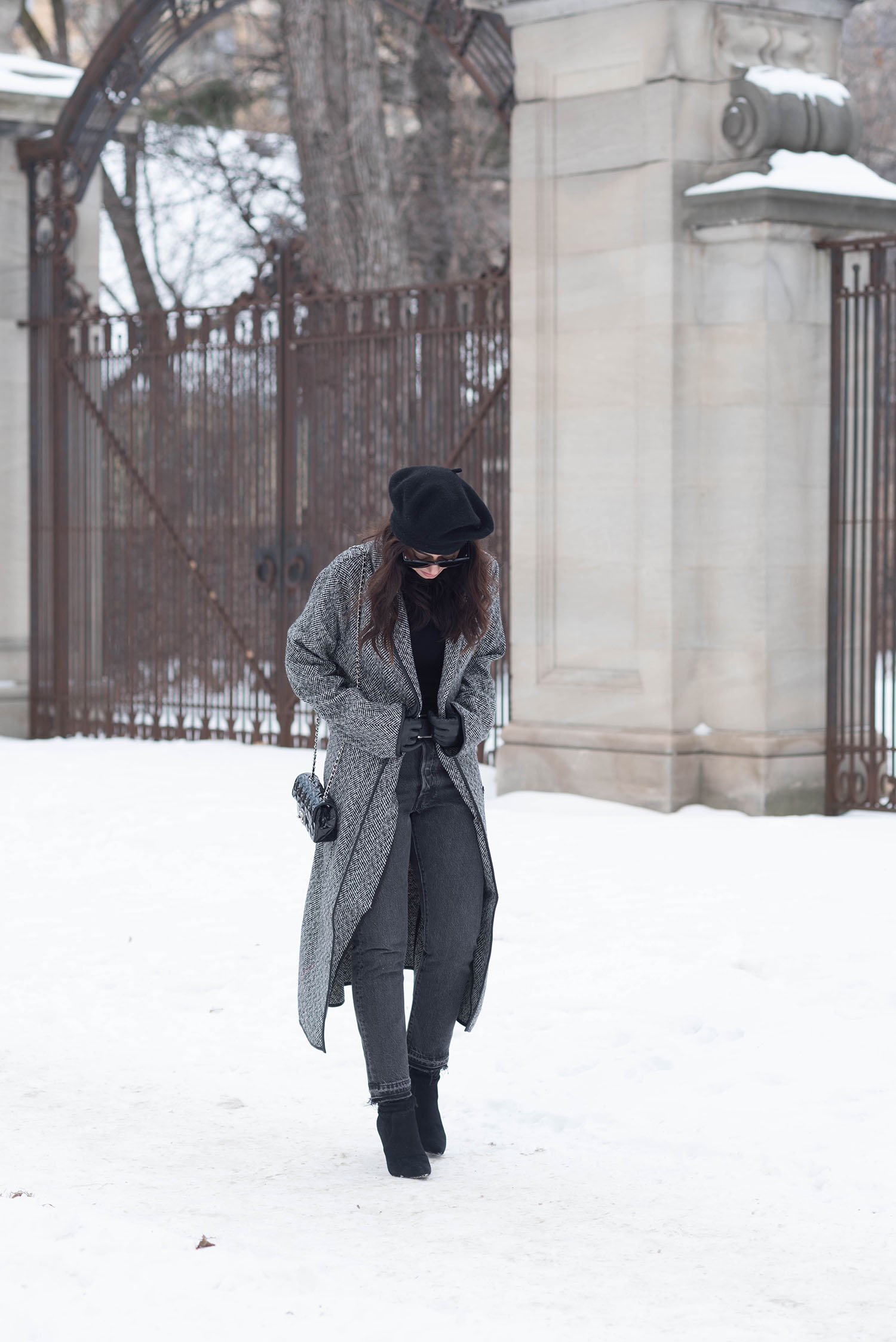 Winnipeg fashion blogger Cee Fardoe of Coco & Vera wears a Lovers + Friends Nadia coat and Levi's 501 skinny jeans