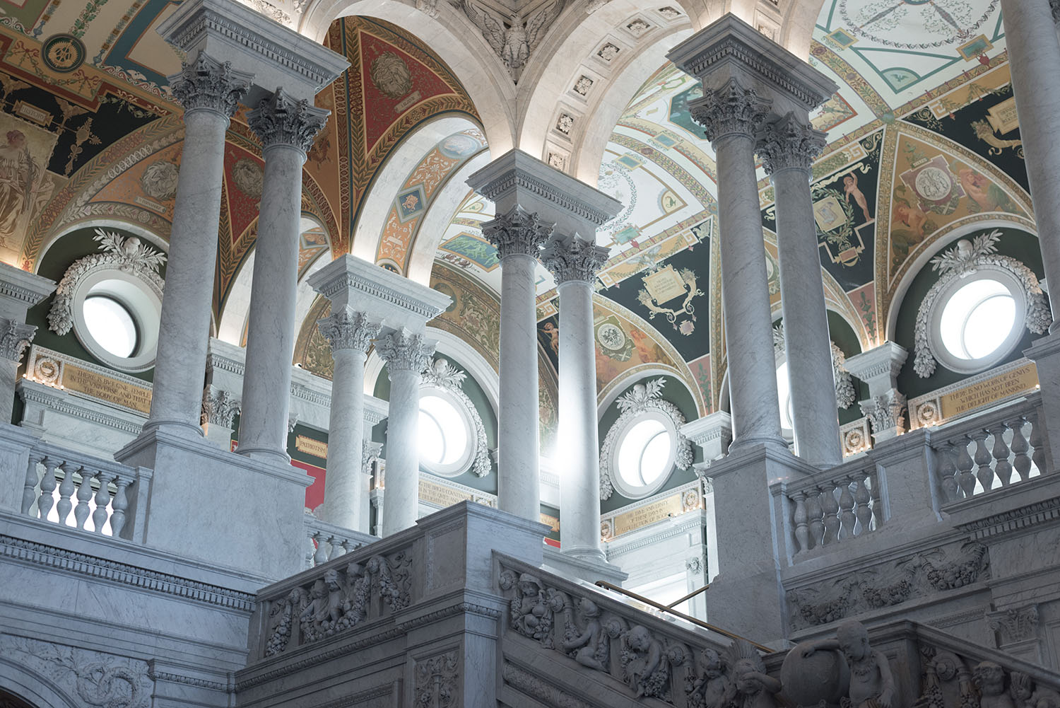 Marble columns in the Library of Congress in Washington DC, as captured by top travel blogger Cee Fardoe of Coco & Vera