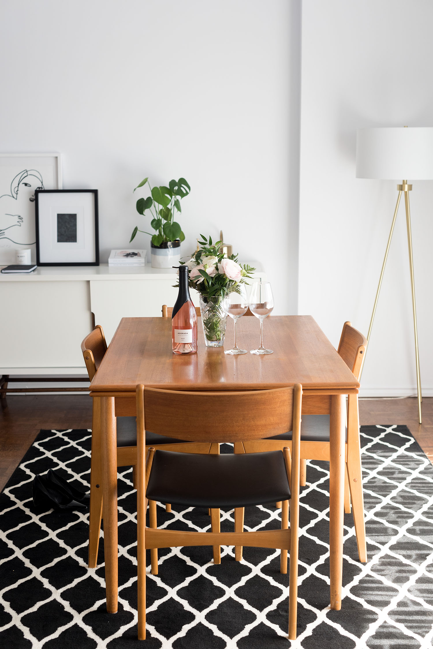 A vintage dining table in the dining room belonging to top Winnipeg lifestyle blogger Cee Fardoe of Coco & Vera