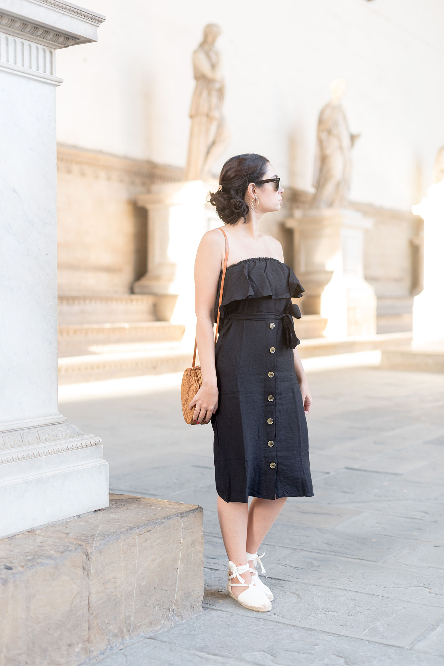 Top Winnipeg style blogger Cee Fardoe of Coco & Vera at the Uffizi Gallery in Florence, wearing a ShopUniques dress and Diego's espadrilles