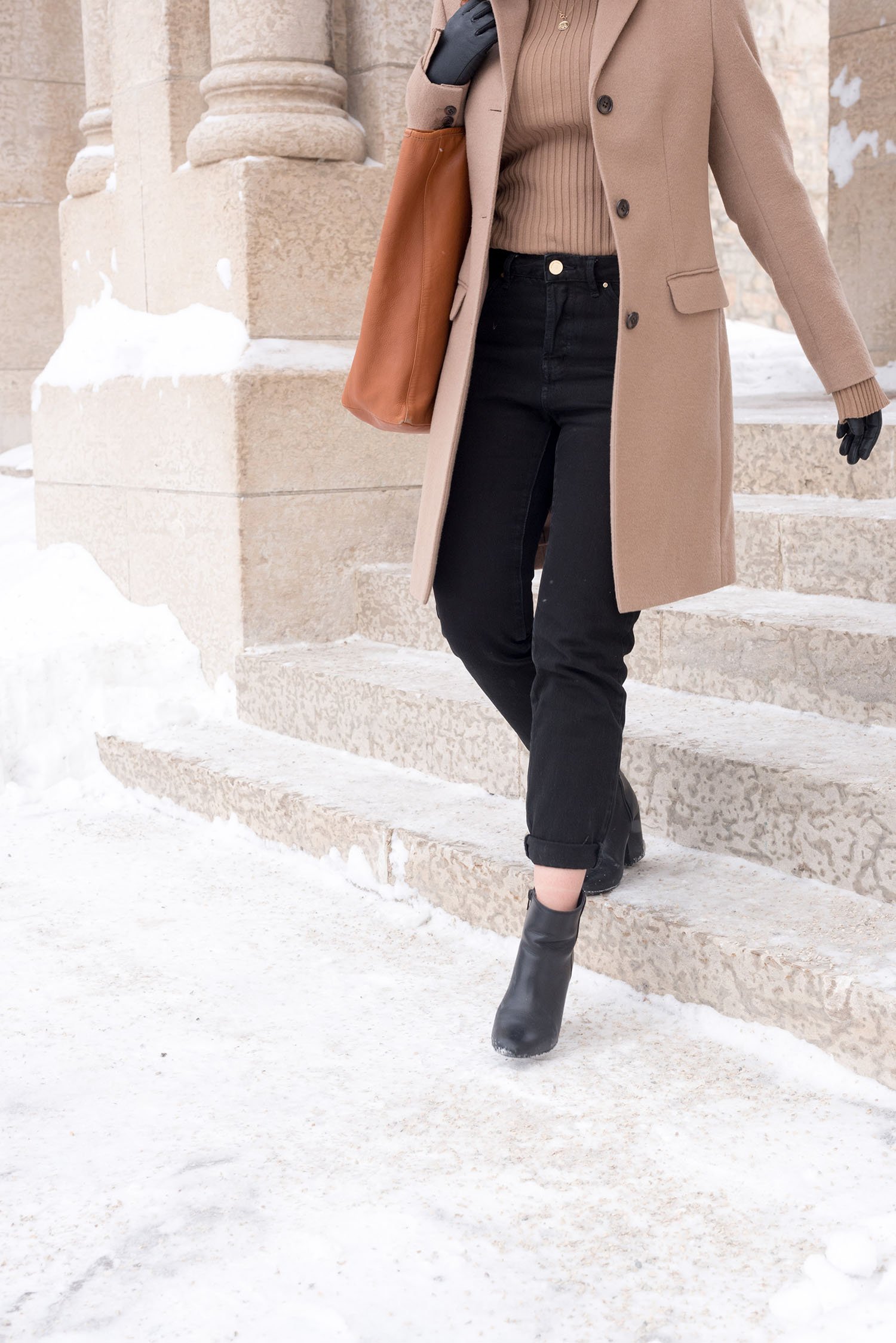 Outfit details on top Canadian fashion blogger Cee Fardoe of Coco & Vera, including Aldo black ankle boots and Sezane 1967 black jeans