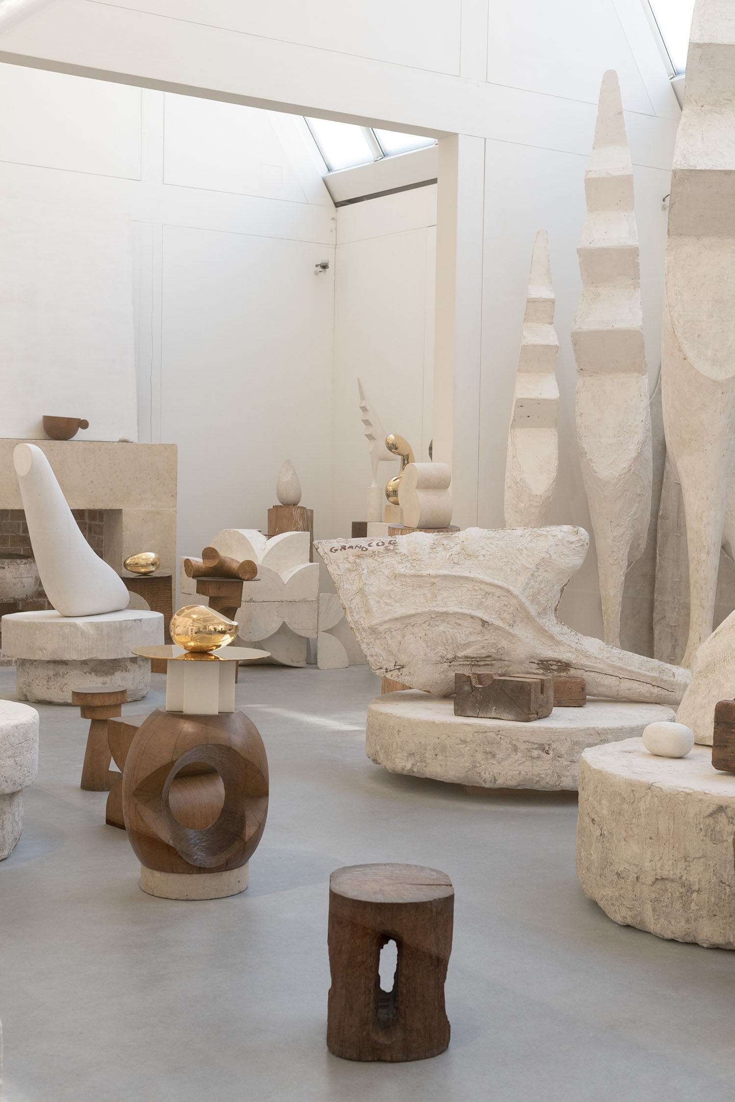 Marble and wooden sculptures in Atelier Brancusi at Centre Pompidou, as photographed by top Canadian travel blogger Cee Fardoe of Coco & Vera