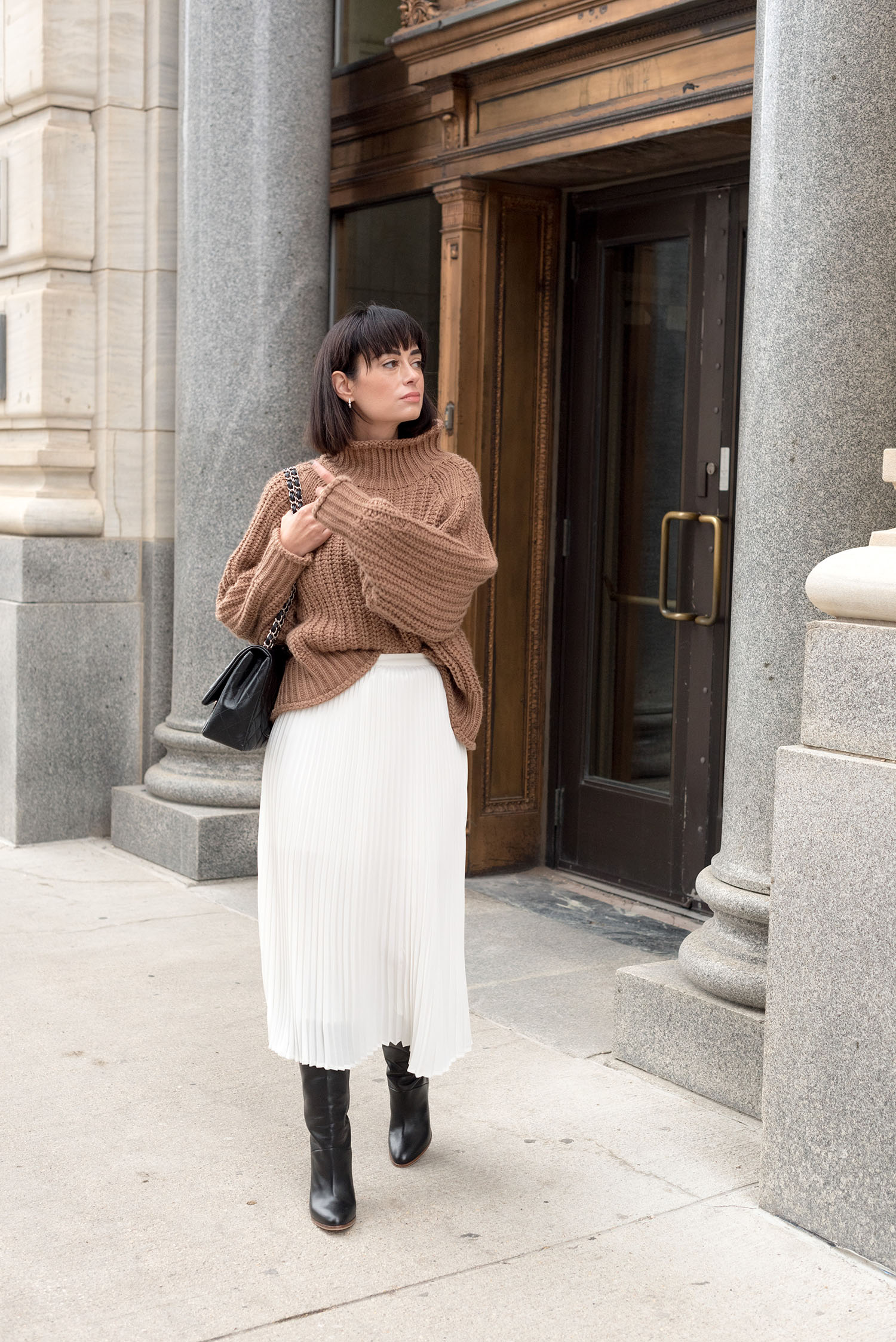 Coco & Vera - H&M sweater, Wilfred skirt, Chanel handbag