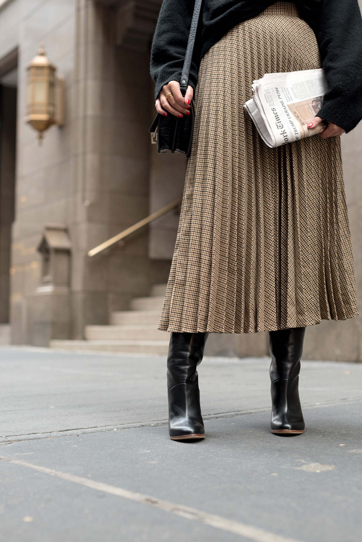 Coco & Vera - Massimo Dutti handbag, Zara pleated skirt, Sezane boots