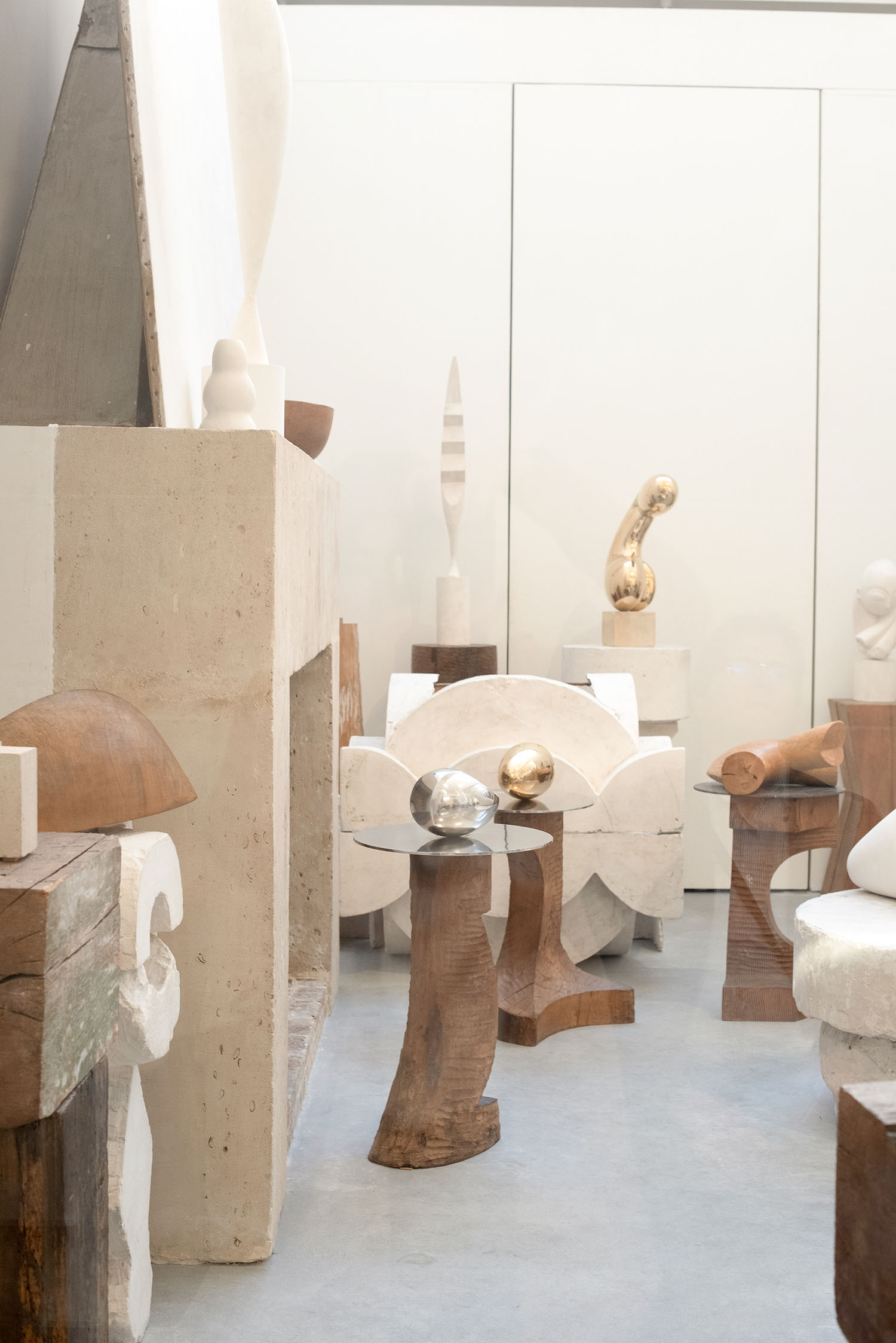 Coco & Vera - Sculptures at Atelier Brancusi in Paris