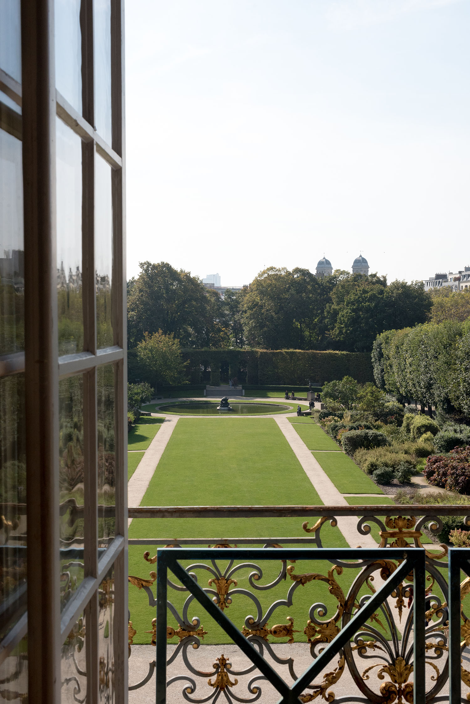 Coco & Vera - View of the garden at the Hotel Biron, home of the Musee Rodin in Paris