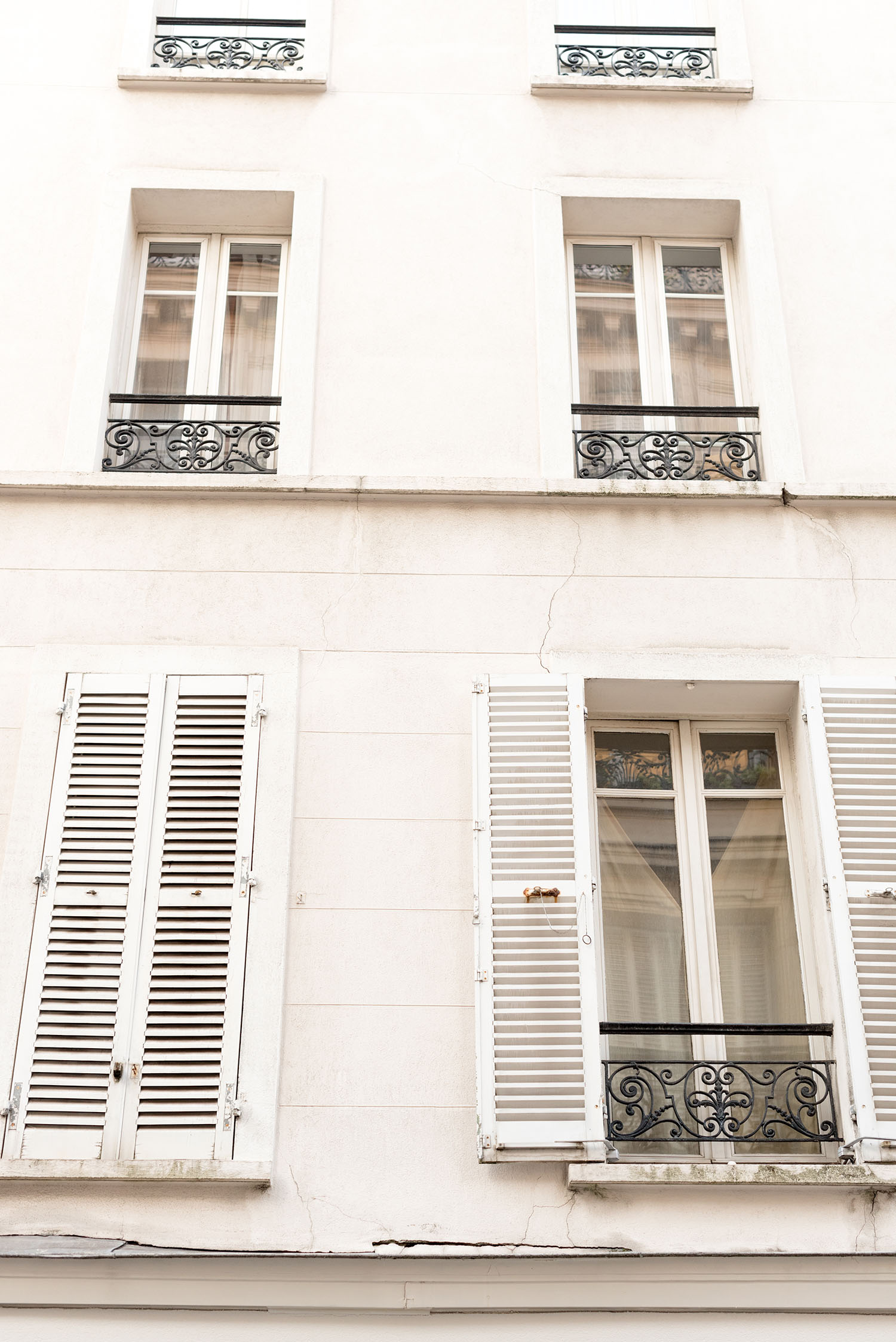 Coco & Vera - Parisian apartment building in le Marais