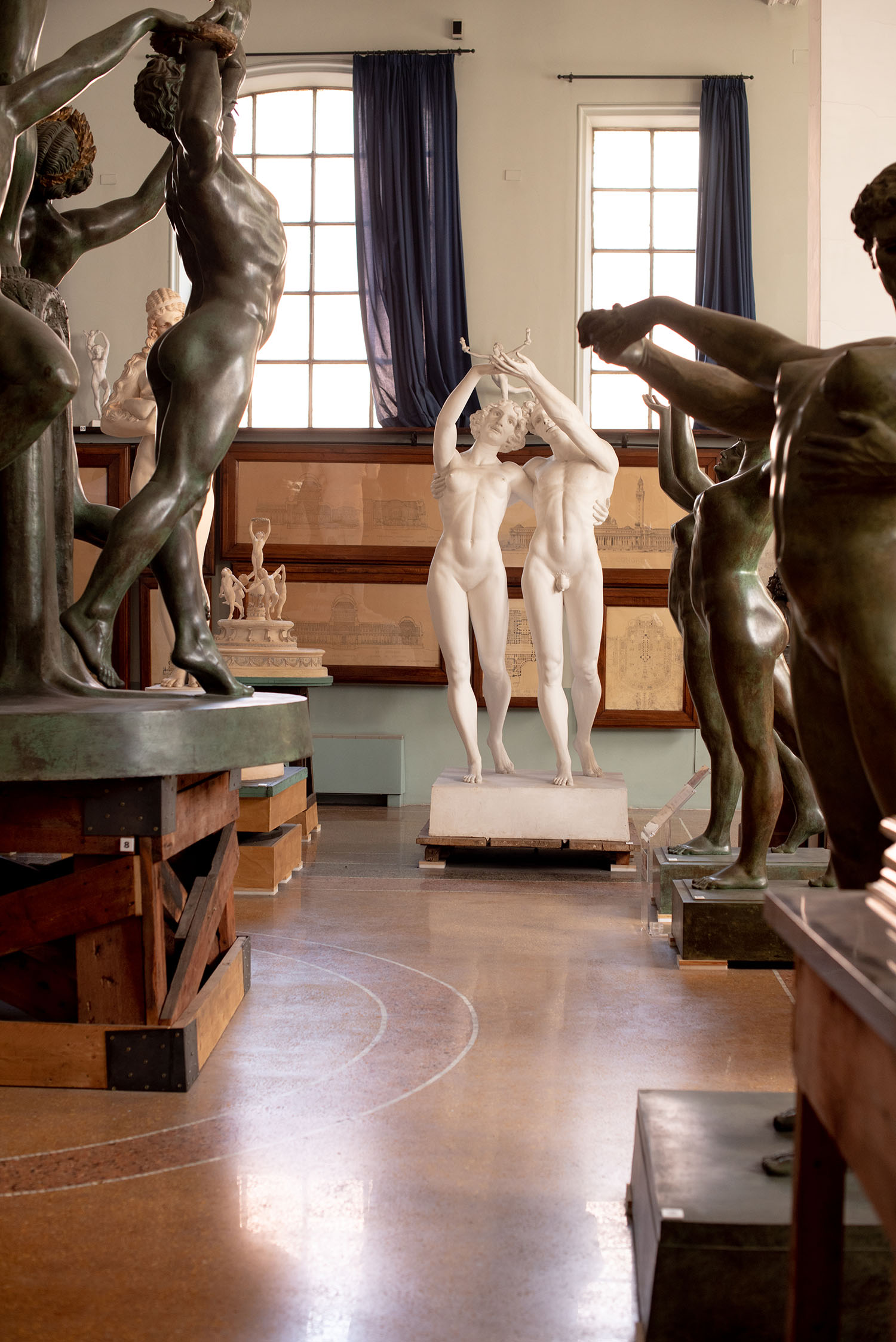 Coco & Vera - Bronze and marble statues at Museo Hendrik Christian Andersen in Rome, Italy