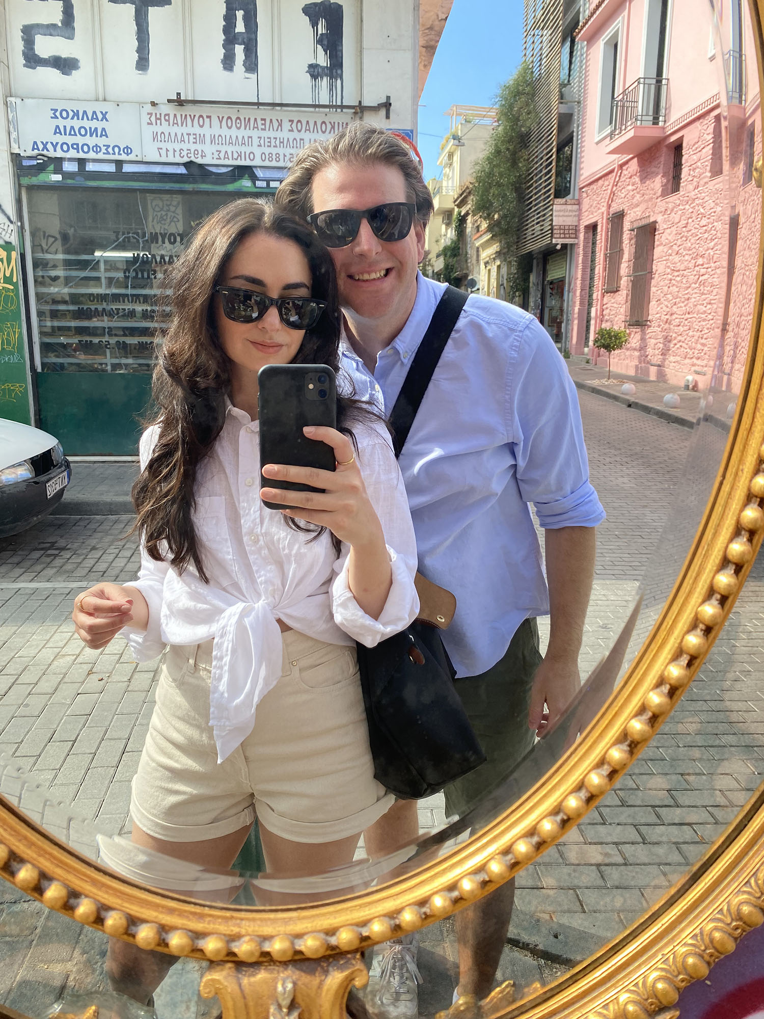 Coco & Vera - Mirror selfie at Monastiraki market