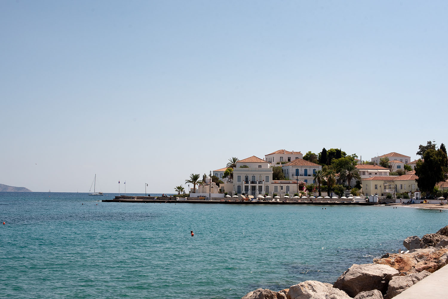 Coco & Vera - Spetses Island coast, view of Paralia Agios Mamas