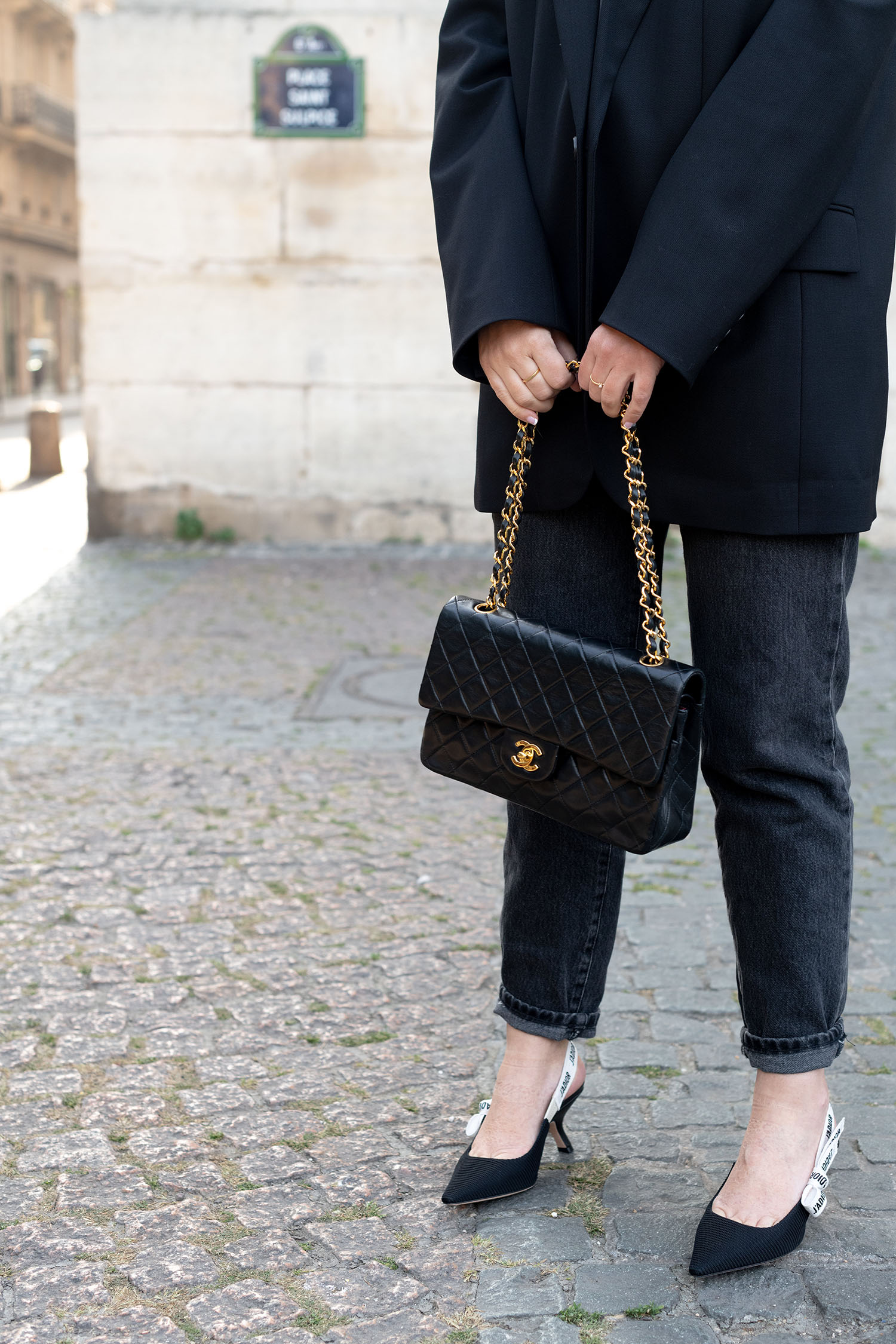 Coco & Voltaire - Dior J'Adior pumps, Chanel handbag, Zara jeans