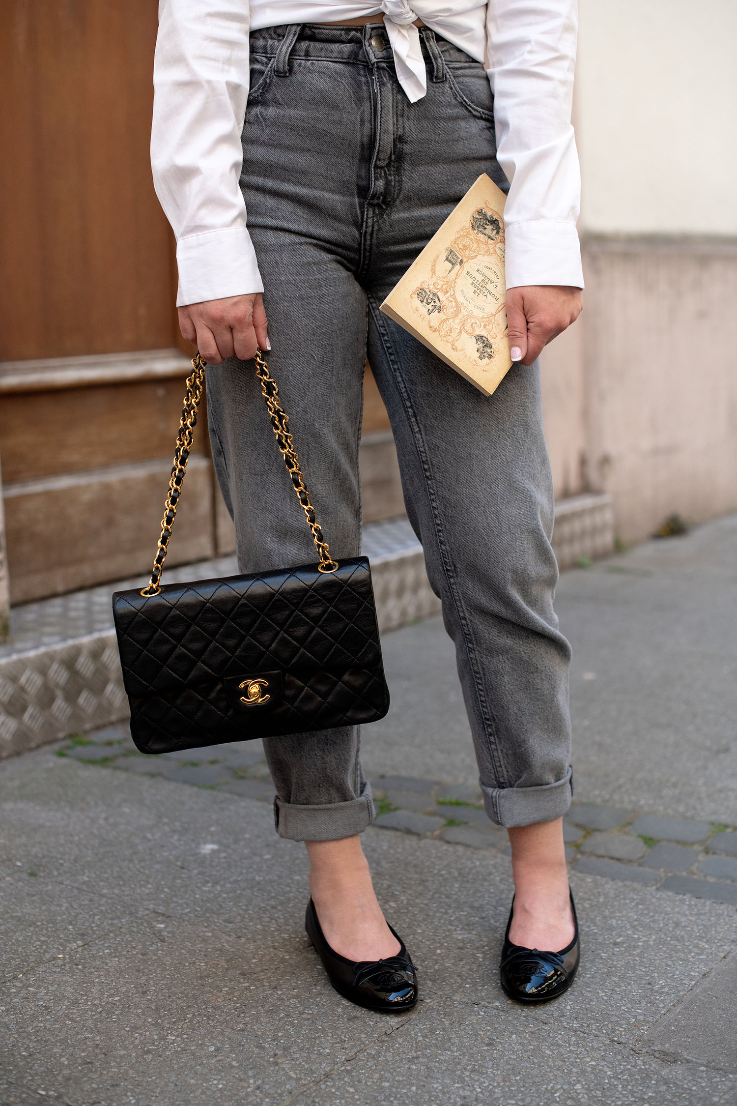 Coco & Voltaire - Chanel double flap handbag, Zara jeans, Chanel flats