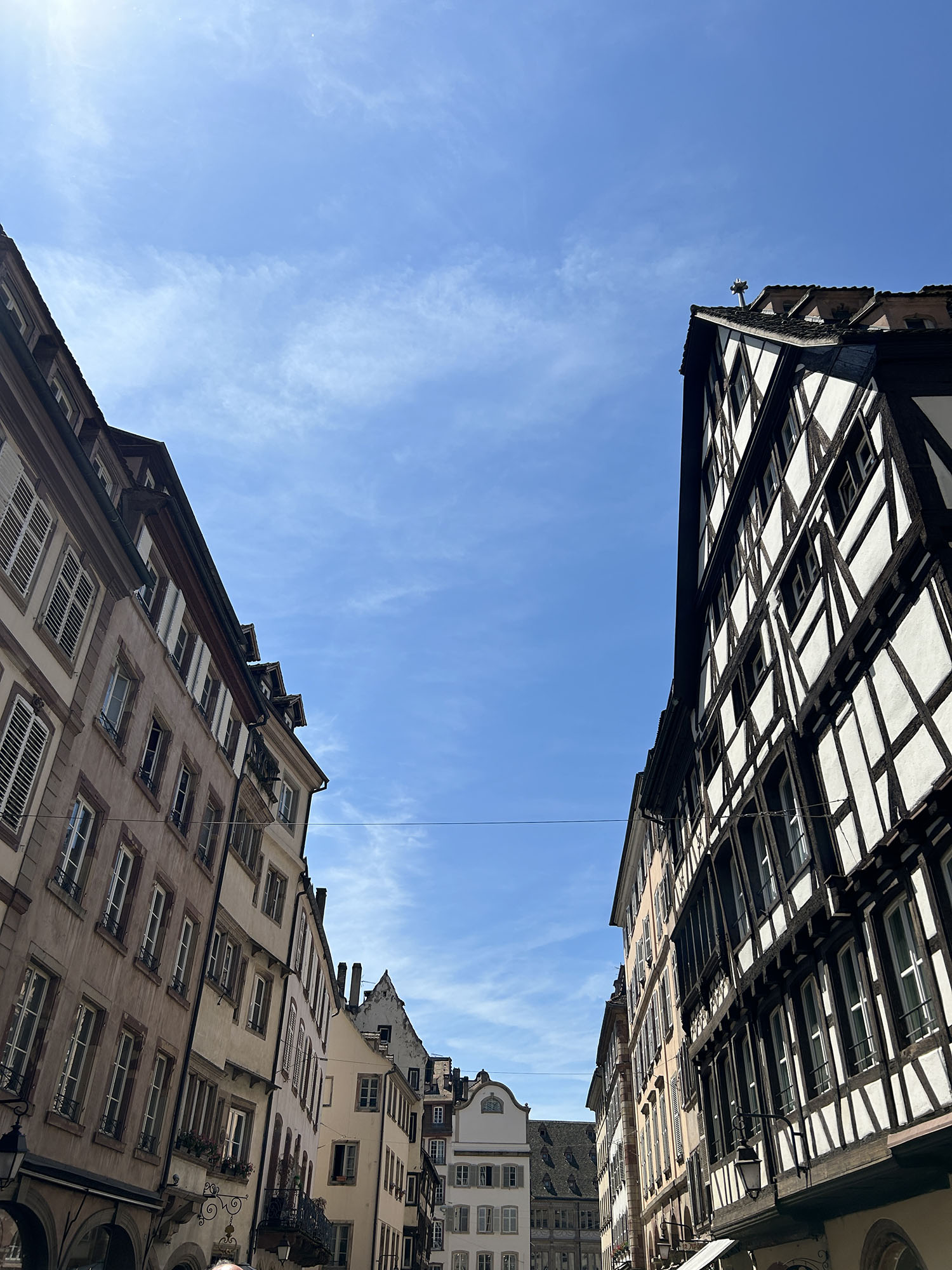 Coco & Voltaire - Historic buildings in central Strasbourg, Alsace