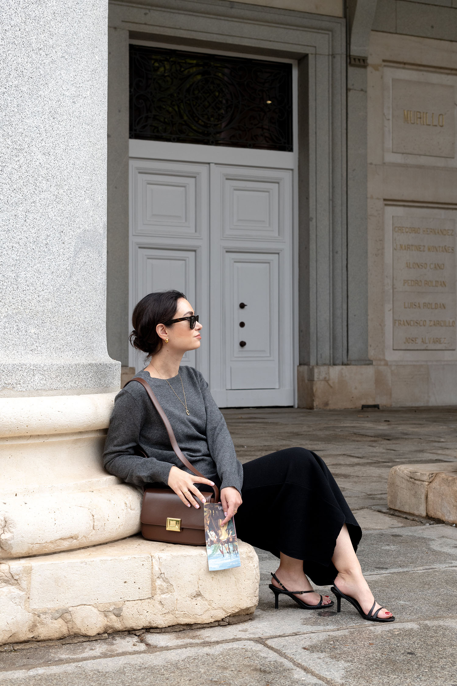 Coco & Voltaire - A. Cloud handbag, Zara sandals, RayBan Wayfarer sunglasses