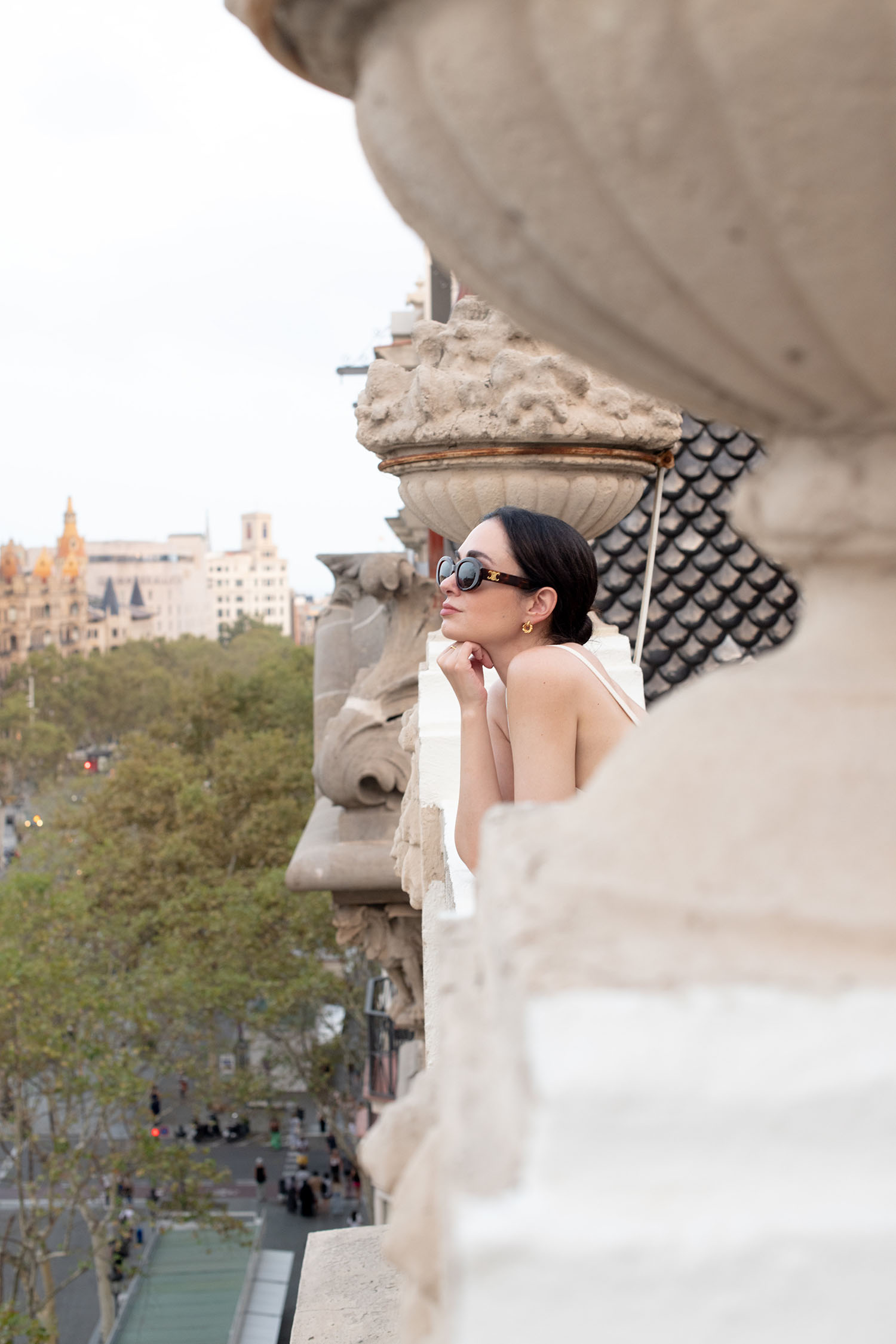 Coco & Voltaire - Mejuri croissant earrings, Celine Triomphe sunglasses