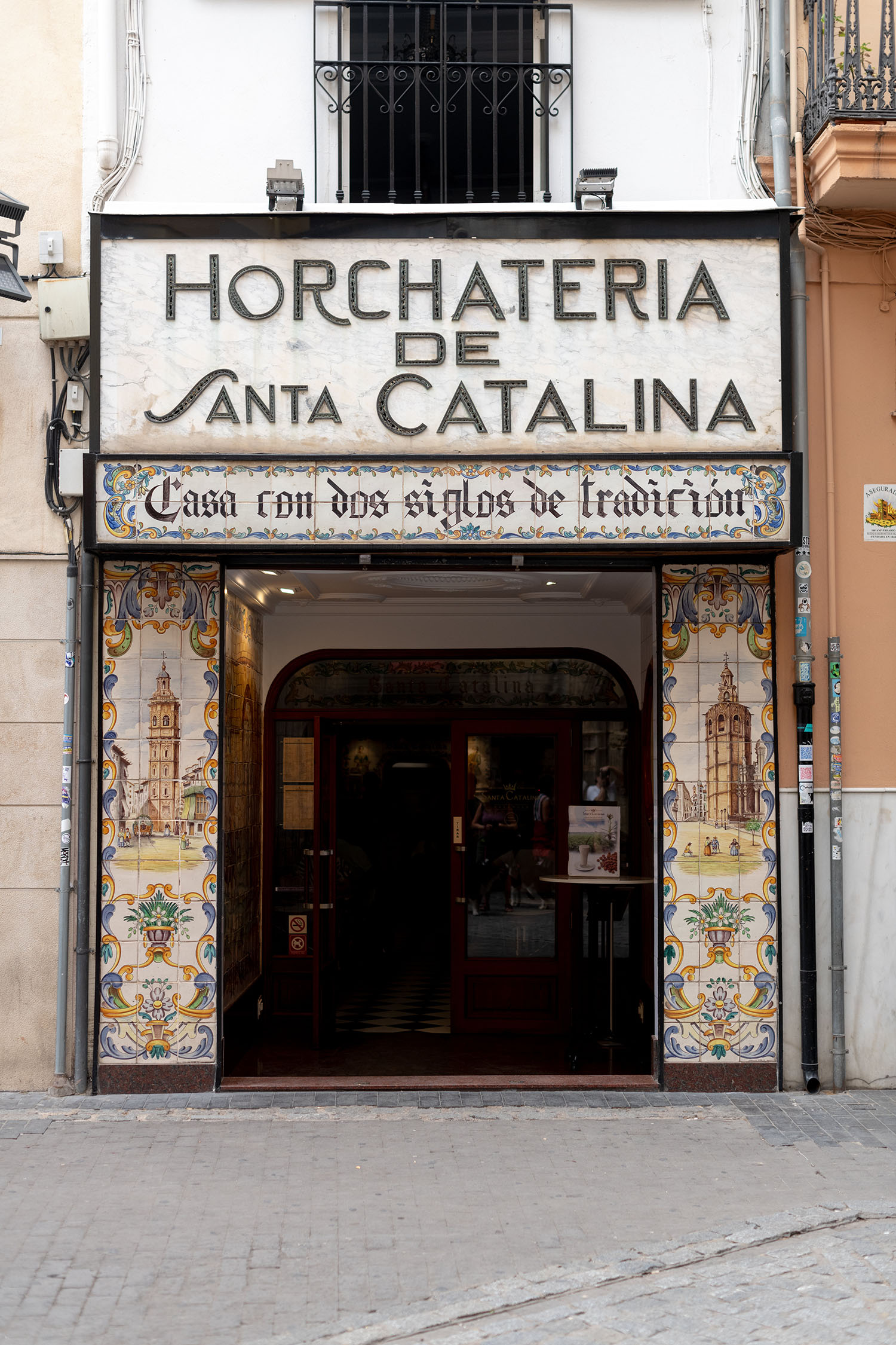 Coco & Voltaire - Horchateria de Santa Catalina storefront in Valencia